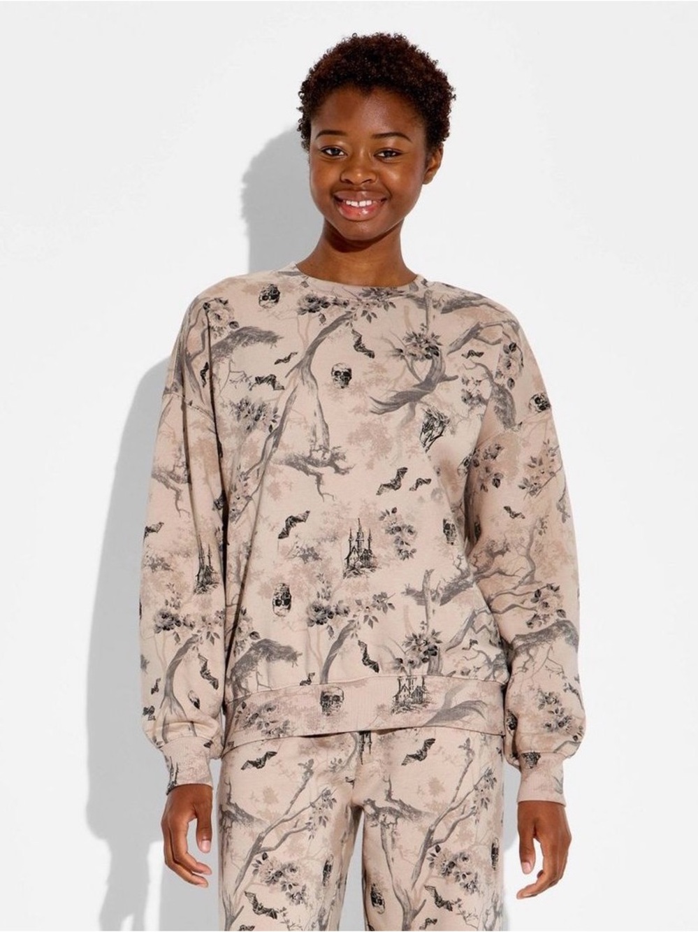 NWT Vinyl Skull Forest Crewneck Sweatshirt